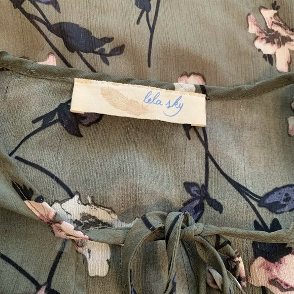 Juniors Top LELA SKY SZ SMALL Green Long Sleeves - Picture 9 of 10